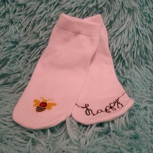 NEW Koi bee Happy no show socks